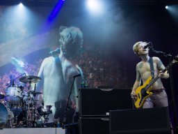 taubertalfestival2013_biffyclyro_20130811_shmh_19_von_49_20220425_1607359467