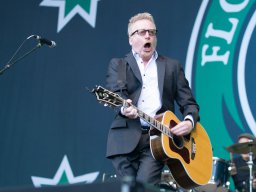 taubertalfestival2013_floggingmolly_20130811_shmh_4_von_42_20220425_2040761597